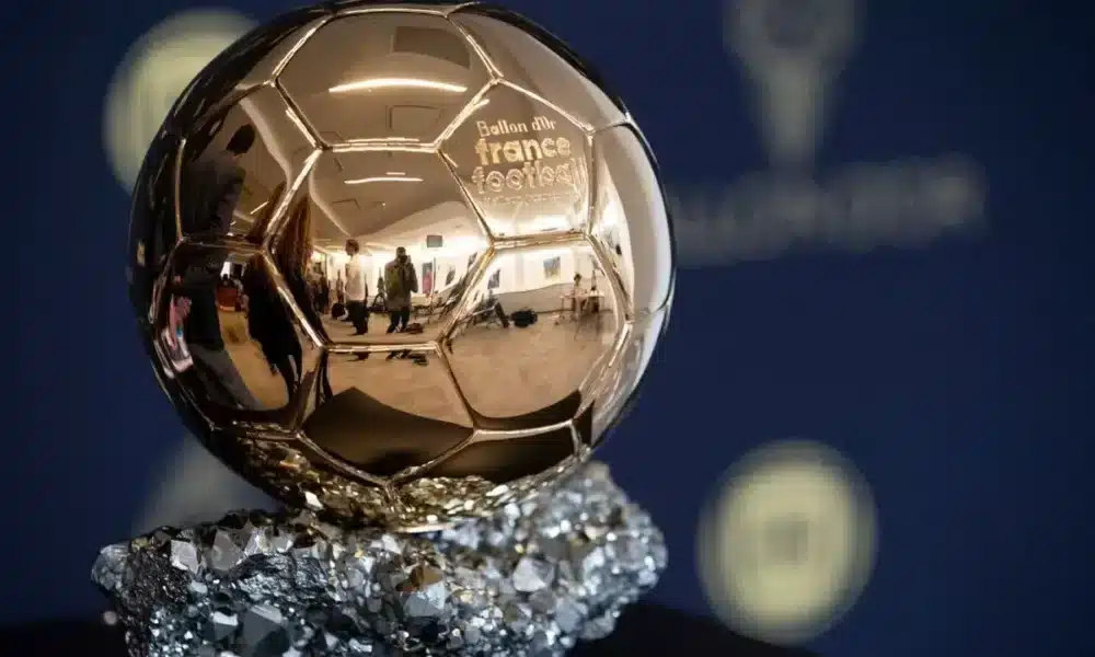 Bola, de Ouro, prêmio, troféu;