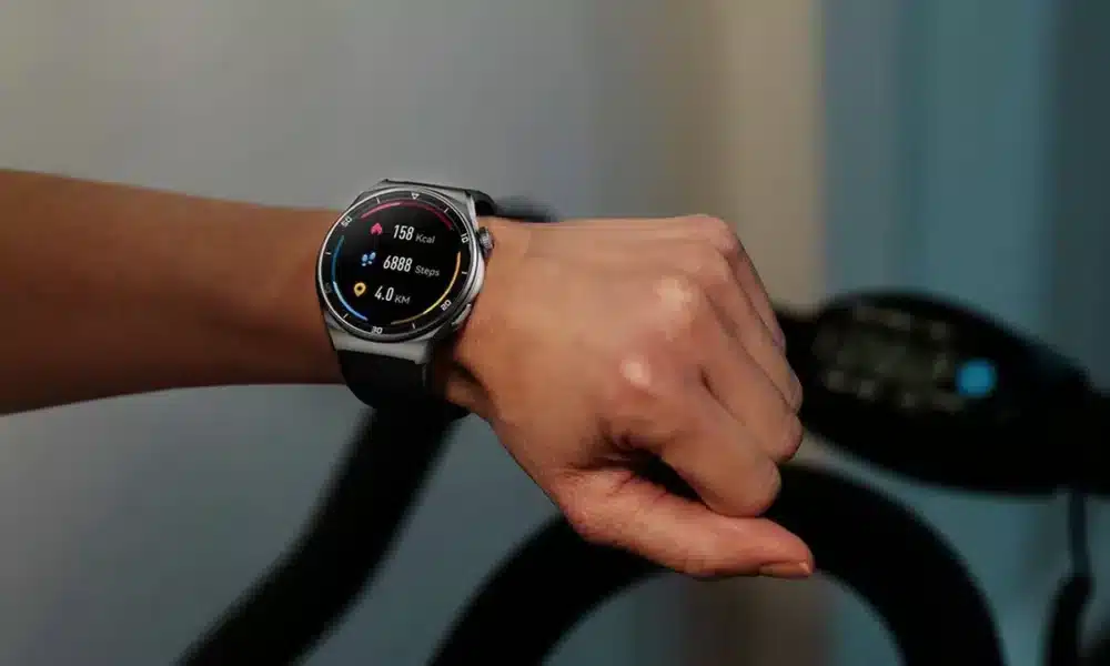 relógio-inteligente, smartwatches;