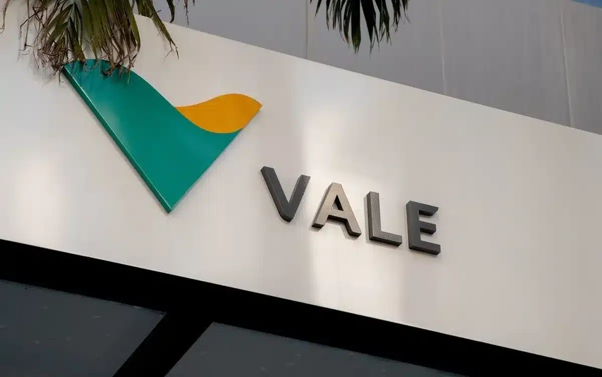 empresas, sociedades, empresas-privadas, empresas-públicas, empresas-mistas;