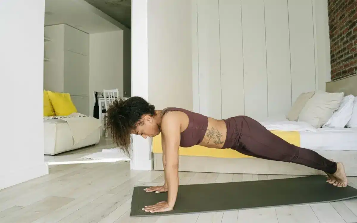 Aprenda, 5 posições, Posição, perfeita, Asanas, essenciais, Músculos, da região, central; ;
